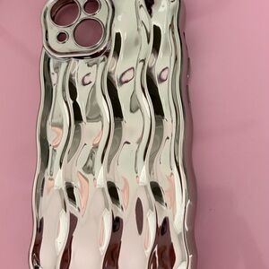 Amazon Silver Metallic Wavy Phone Case